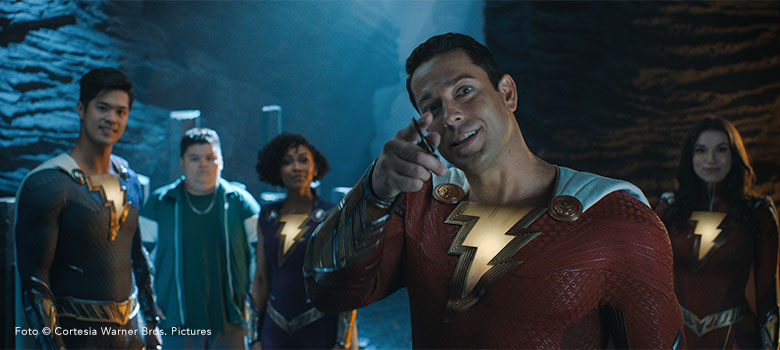 ¡Shazam! La furia de los dioses, los teenagers toman el control